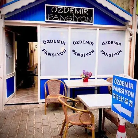 Ozdemir 酒店 *