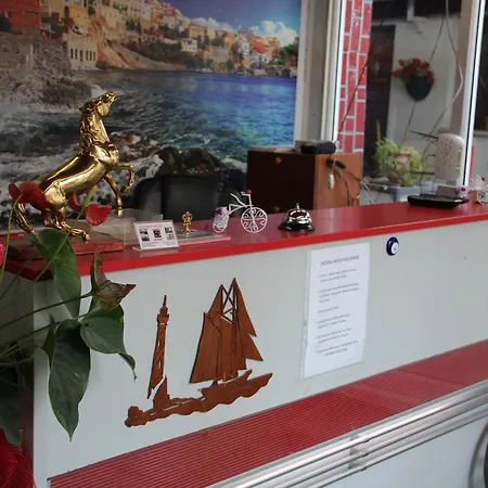 Ozdemir Hotel Heybeliada